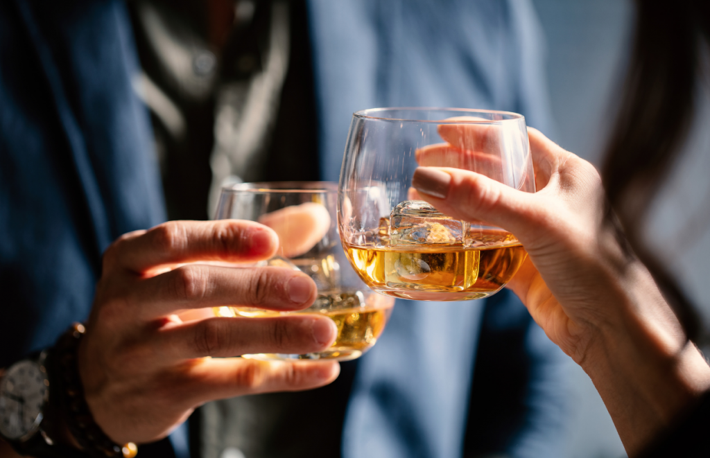 Is Whiskey Good for Weight Loss? - gmedia