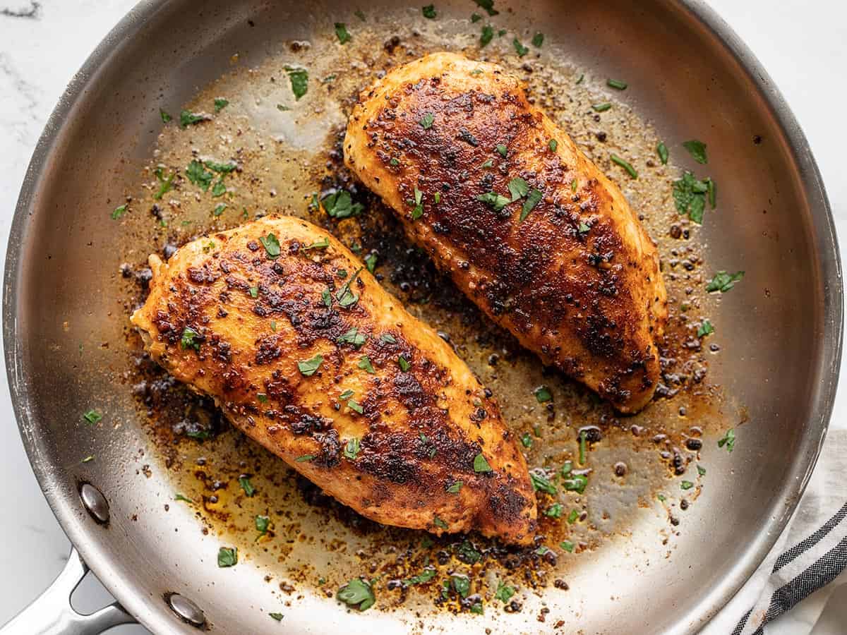 How To Cook Chicken Breast in a Pan? - gmedia