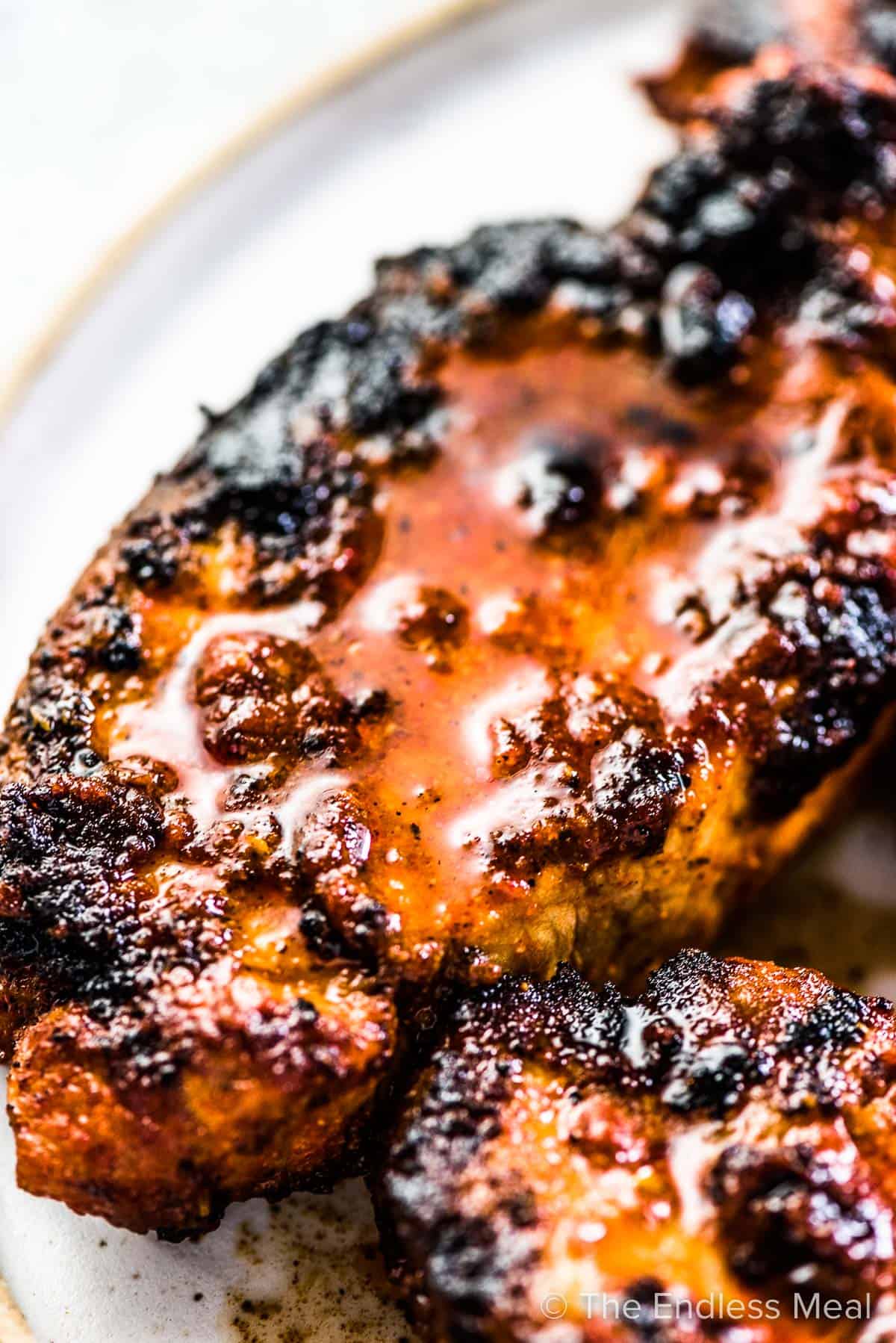 Juicy Grilled Pork Chops - gmedia