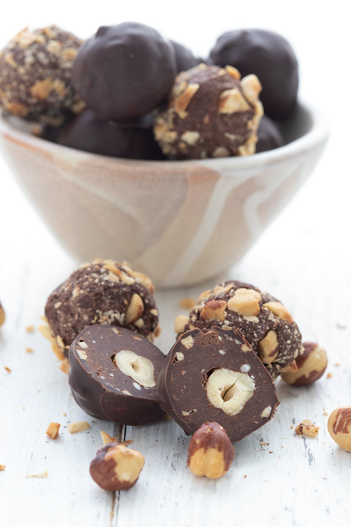 Copycat Keto Ferrero Rocher - gmedia