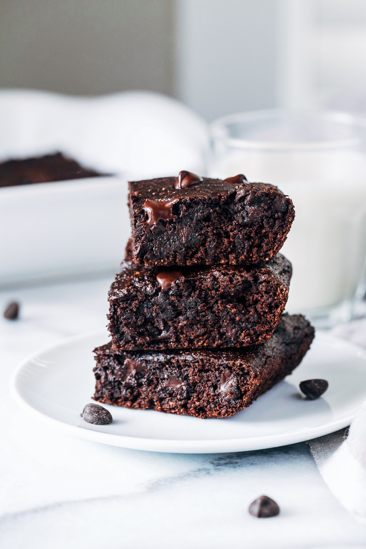 Vegan Avocado Brownies - gmedia