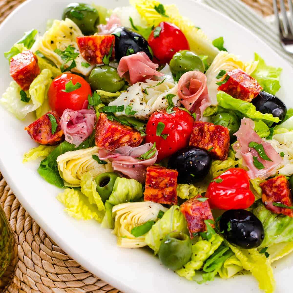 Antipasto Salad With Easy Italian Dressing - gmedia