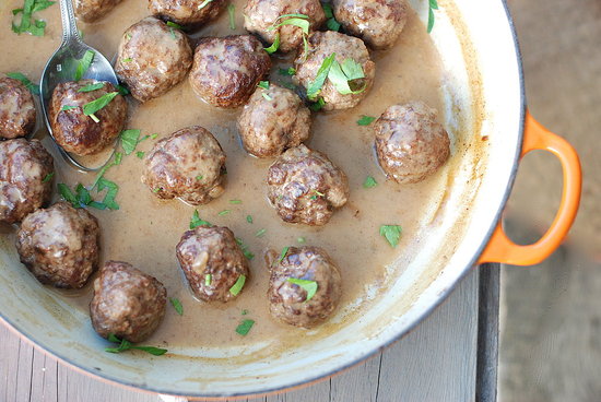 Primal Paleo and Gluten Free Swedish Meatballs - gmedia