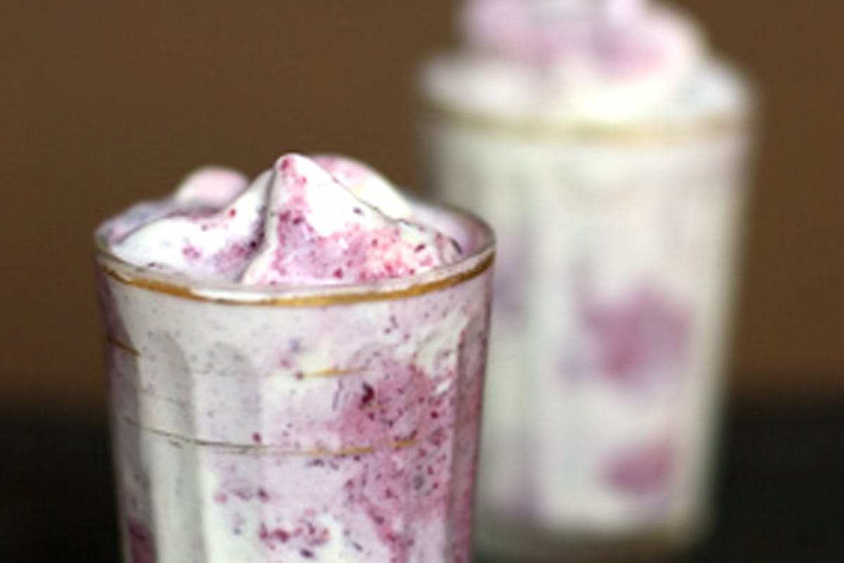 Mini Buttermilk Berry Milkshakes Recipe - gmedia