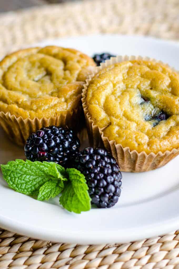 Banana blackberry muffins